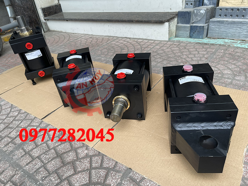 Xy lanh Parker P/N: 152.4CTC2AR244MC130.000M11(2A-0706221228552732)