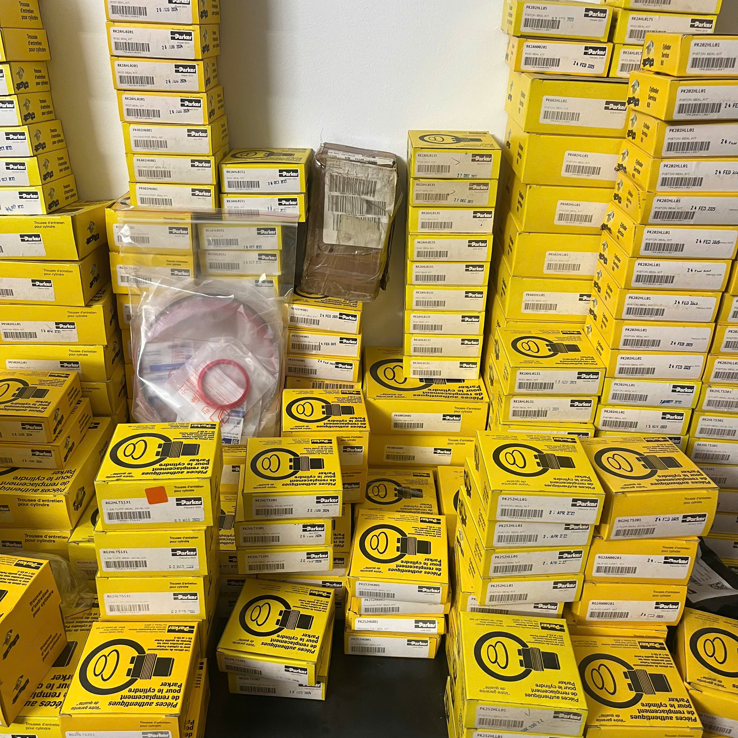 Bộ phớt làm kín ( cylinder seal kit) cho xy-lanh thuỷ lực Parker